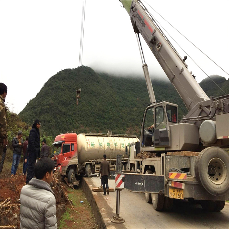 漯河吊车道路救援24小时